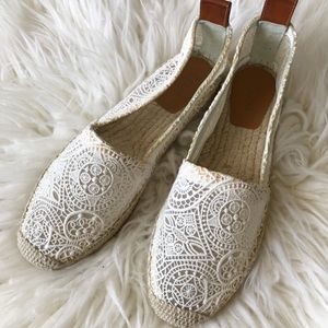 Chloe scalloped lace espadrilles flat, white 38